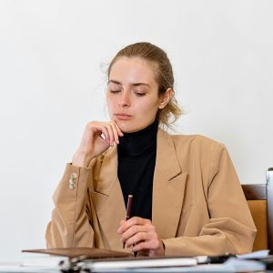 RESERVA DE PLAZA. PERITO JUDICIAL EXPERTO EN GRAFOLOGÍA